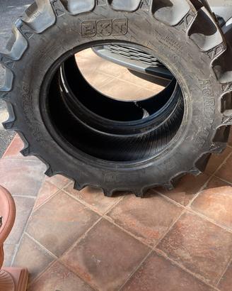 GOMME NUOVE PER TRATTORI AGRICOLI