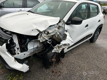 Dacia spring 2021 electric incidentata