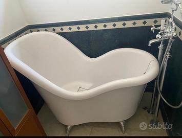 Vasca in vetroresina