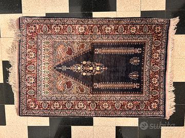 Tappeto turco in seta