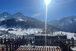 Bilocale con terrazzo a Sestriere