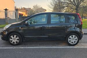 nissan note 2010