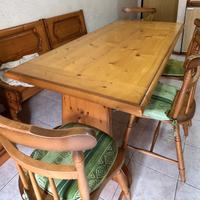 Cucina rustica in legno massello