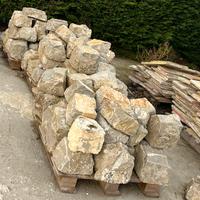 Pietre portale e cordoni