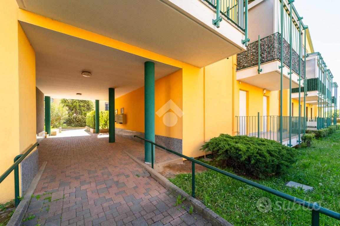 Apartment in Grugliasco, Torino - Vista 3