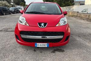 Peugeot 107 1.0 68CV 5p. Sweet Years