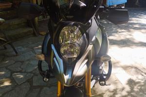 Suzuki v-storm 1000 2016 27000 km 