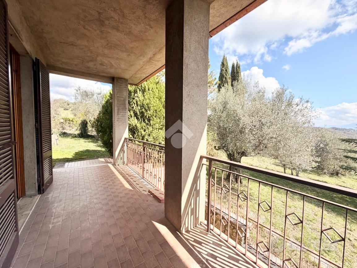 VILLA SINGOLA A PERUGIA - Vista 4