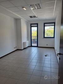 Studio medico. Commerciale