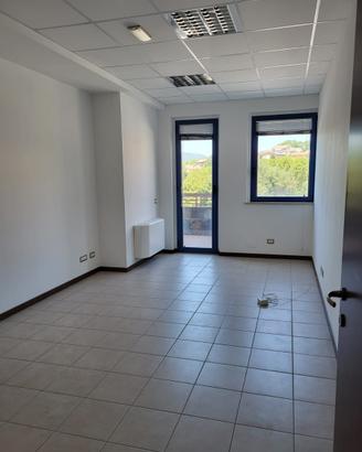 Studio medico. Commerciale