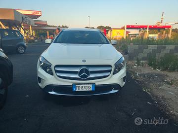 Mercedes-benz GLA 180 d Business