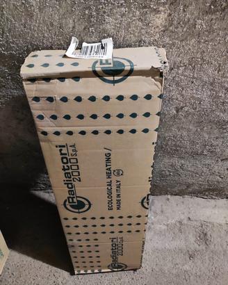 Radiatore Elite Plus, 3 elementi, altezza 700.