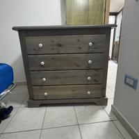 Cassettiera e comodino