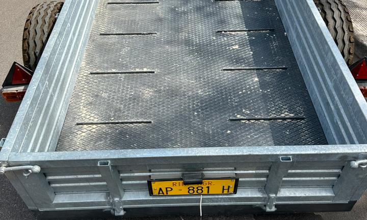 Rimorchio idraulico ribaltabile x escavatore cingo