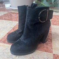 Stivaletto scamosciato