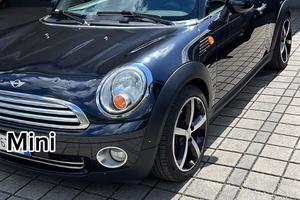 MINI Cooper 1.6 88 kW – 6 marce – 205.000 km