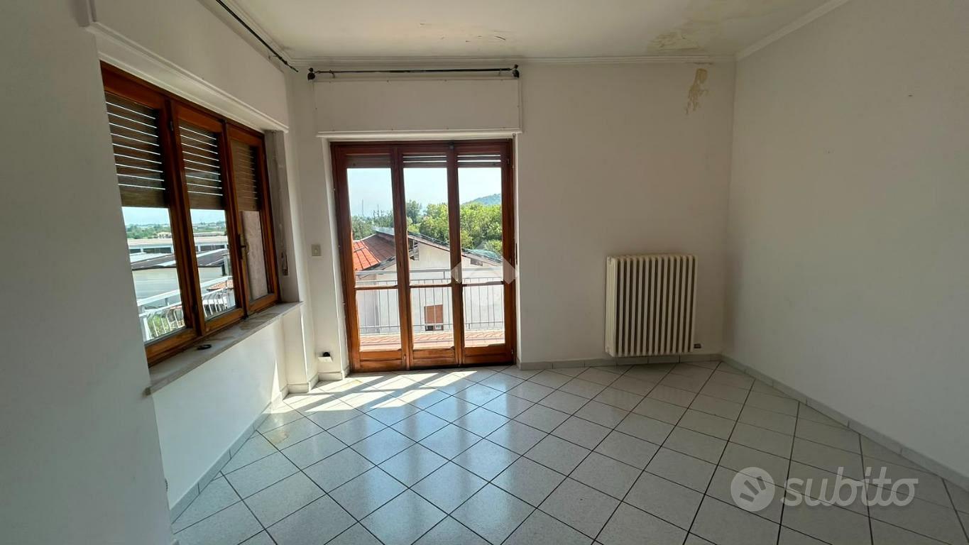 Apartment in Costigliole Saluzzo, Cuneo - Vista 3