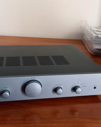 Amplificatore, 2 diffusori e cavi