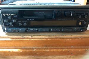 Lettore di audiocassette x auto