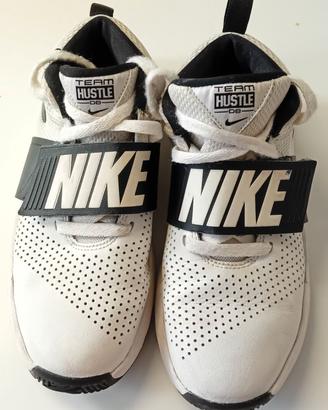 Nike Air Hustle Basket 37.5