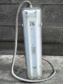 Plafoniera Stagna 3F Linda 2x18W IP65 - Usata