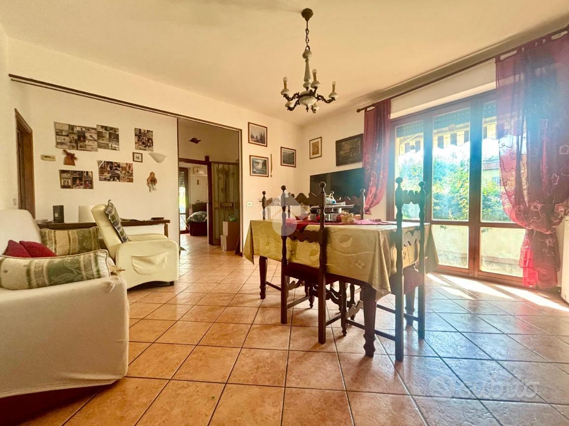 Apartment in Figline Valdarno, Firenze - Vista 4