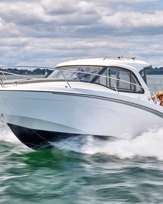 Antares 7 Fishing con motore Honda 200 CV nuovo