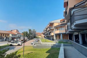 Locale commerciale Trofarello
