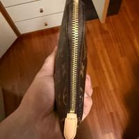 Pochette louis vuitton