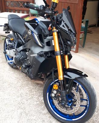 YAMAHA MT09-SP