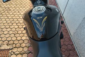 Suzuki GSR 