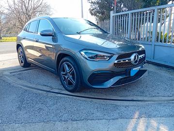 Mercedes-benz GLA 200 d Automatic 4Matic Premium