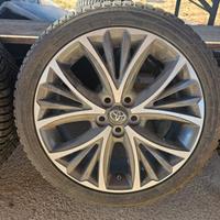 CERCHI IN LEGA + GOMME M+S TOYOTA YARIS HYBRID 1.5