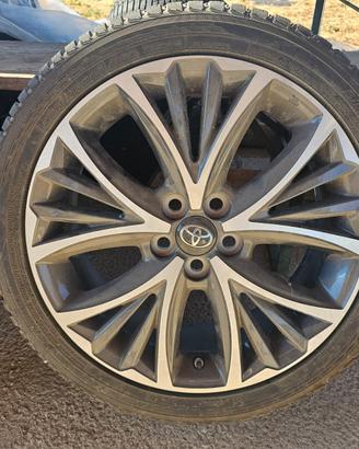 CERCHI IN LEGA + GOMME M+S TOYOTA YARIS HYBRID 1.5