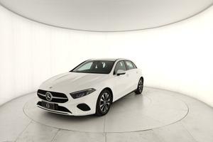 MERCEDES-BENZ A 180 d Advanced auto