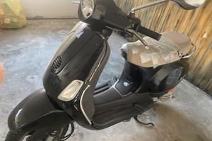 Piaggio vespa
