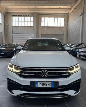Volkswagen Tiguan 2.0 TDI 150 CV SCR DSG R-Line