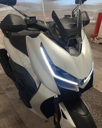 Scooter Zontes ZT 350 D tagliandato e gommato