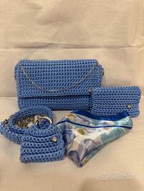 Borsa ad uncinetto fatta a mano