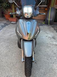 Piaggio Beverly 300 I.E