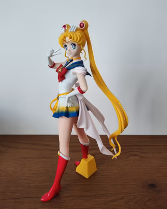 Figure SUPER SAILOR MOON - Banpresto 