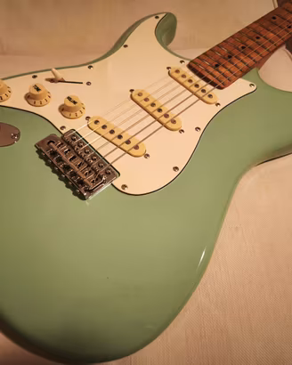 Chitarra elettrica JET GUITARS JS-300SFG Mancina