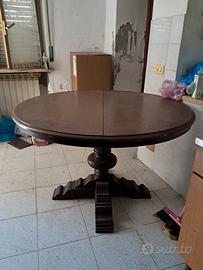 Tavolo rotondo in noce diametro 122