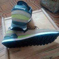  scarpe mai usate per sbaglio taglia 