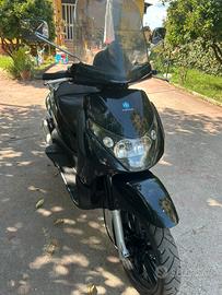 Piaggio Beverly 125