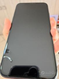 iPhone 11 Black 64 GB