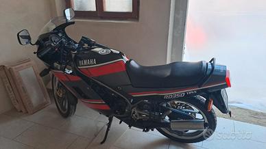 Yamaha RD 350 - 1988