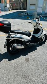 Beverly Tourer ie 2009 bianco