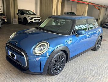 Mini 1.5 Cooper Camden, Anno 2022 km 58.000 Fari L