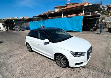 AUDI A 1 SPORTBACK ( S LINE INTERNO ED ESTERNO) 18